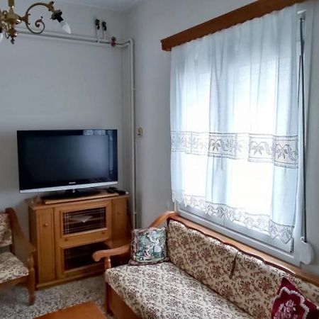 شقة Σπίτι Στην Πόλη Άρτα Κοντά Στην Λίμνη المظهر الخارجي الصورة